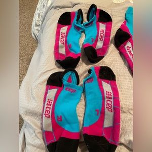 CEP running socks. Best for compression!